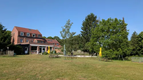 Mont Noir dans les Flandres : un lieu d’accueil reprend vie pour...