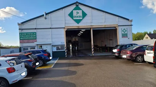 Formation, achat de matériel… Les centres de la Région obligés de...