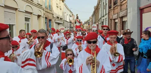 Le Carnaval de Pâques à Cassel, un marathon de carnaval
