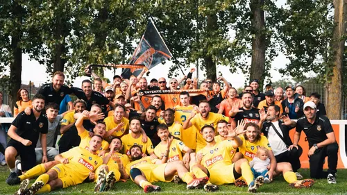 Foot, Cappelle-la-Grande : Antoine Alvarez, formation de Président...