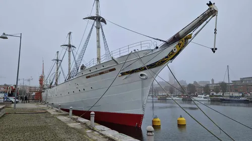 Dunkerque : La Duchesse Anne est revenue en Citadelle ce samedi,...