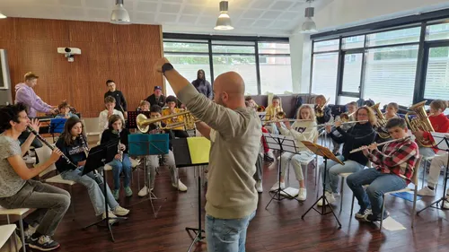 Des élèves du collège Arthur Van Hecke à Dunkerque vont jouer avec...