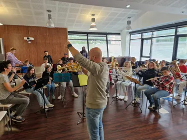 Des élèves du collège Arthur Van Hecke à Dunkerque vont jouer avec...