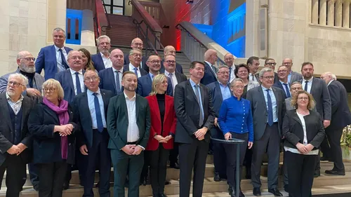 Avoir un (ancien) maire ministre, ça sert à quoi? Apparemment,...