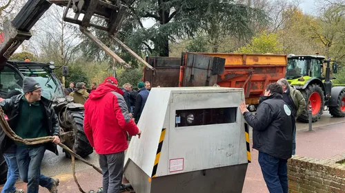 Saint-Omer : Les agriculteurs sont en colère, ils sont dans la rue...