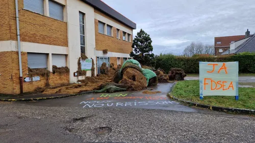 Gravelines : Nouvelle action des agriculteurs Nordistes, ils ont...