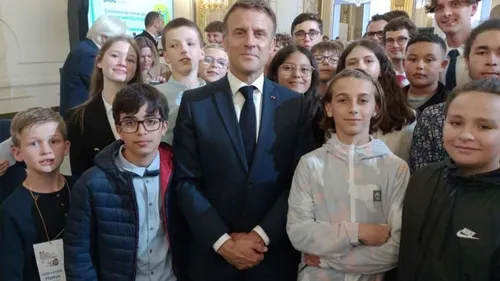 Des collégiens de Grande-Synthe récompensés par le Président de la...
