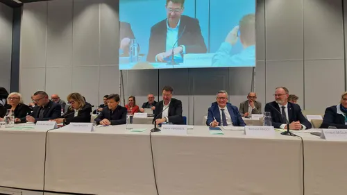 Dunkerque, tirelire contrainte et forcée de la France