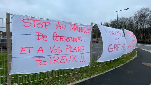 Saint-Omer : Palettes brûlées, barrage filtrant, tracts… Des...
