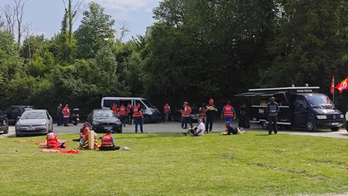 Lumbres : rassemblement devant Eqiom pour demander plus de clarté...
