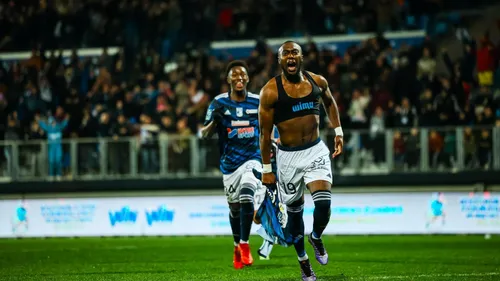 Foot : Dunkerque remporte la bande des voisins, sixième match de...