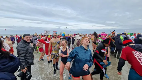 L’année démarre… les pieds dans l’eau et le sourire aux lèvres, à...
