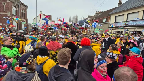 Carnaval : La première bande de la saison, à Cappelle-la-Grande, la...