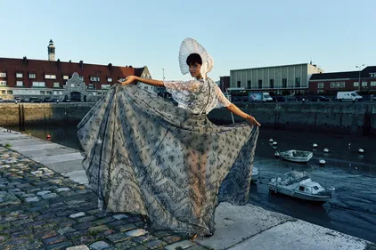 La robe de Miss France exposée à la Cité de la Dentelle de Calais...