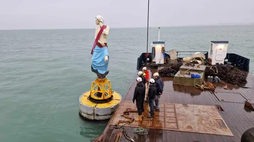 La Sirène de Dunkerque sortie de l’eau pour s’offrir une nouvelle...