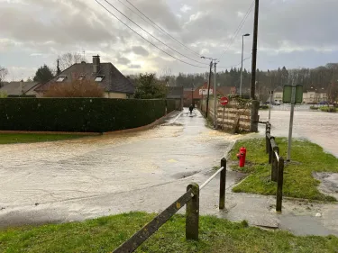 Inondations : l'Etat pourrait racheter certaines maisons sinistrées