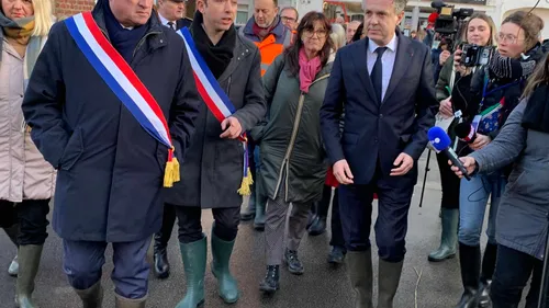 Pas d'annonces mais le soutien de l'Etat, le ministre de la...