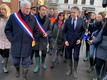 Pas d'annonces mais le soutien de l'Etat, le ministre de la...