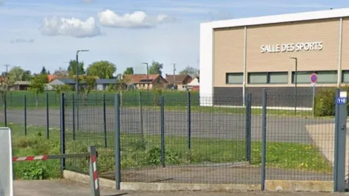 Wardrecques : le maire Louis Cainne transporté à l'hôpital à la...