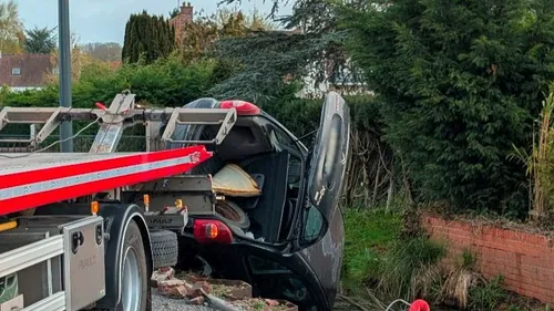 Clairmarais : une automobiliste transportée à l'hôpital après la...