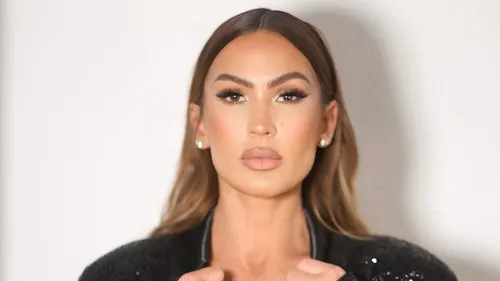 Vitaa se dévoile dans le documentaire "Vitaa, je m’appelle Charlotte"