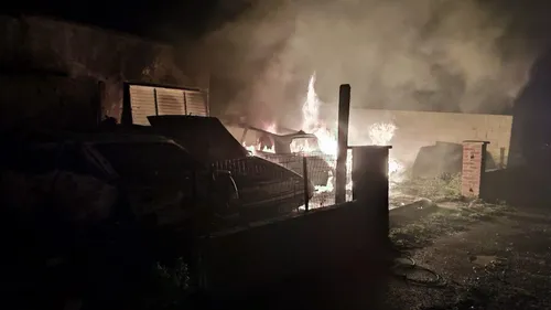 Spectaculaire incendie à Bourbourg : les pompiers appelés à...