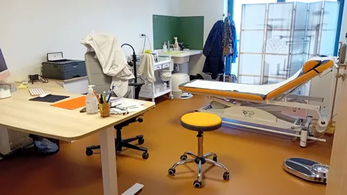 Un pôle de santé moderne contre les déserts médicaux inauguré à...