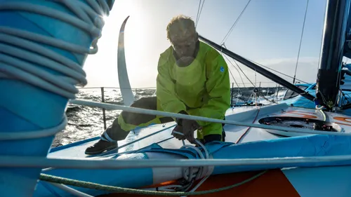 Transat Jacques Vabre : le skipper dunkerquois Thomas Ruyant remet...