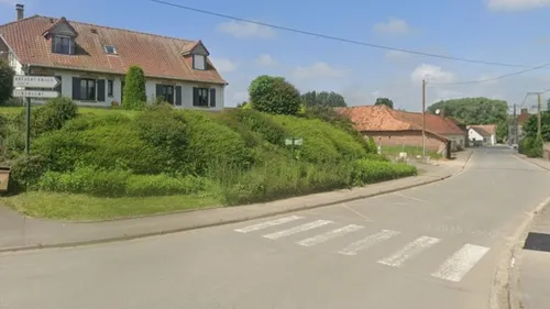 Deux accidents coup sur coup, avec deux voitures, un camion, un bus...