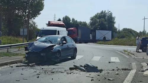 Un accident spectaculaire près de Watten, ce mardi, en début...
