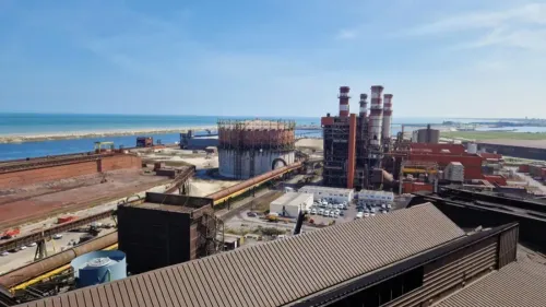 Dunkerque : le redémarrage du haut-fourneau 4 d’ArcelorMittal à...
