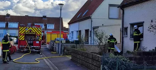 Un gros incendie à Bourbourg ce samedi matin