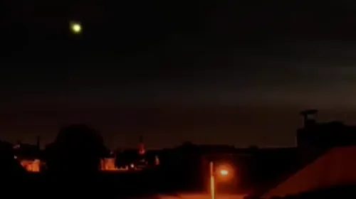 C'était quoi cette énorme boule de feu visible dans le ciel de la...
