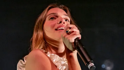 Le Main Square d'Arras  frappe fort : cinq nouveaux artistes...