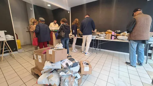 La folie des colis perdus s'empare de Boulogne, avec l'ouverture de...