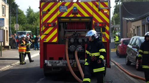 Saint-Martin-lez-Tatinghem : 20 pompiers interviennent pour un feu...