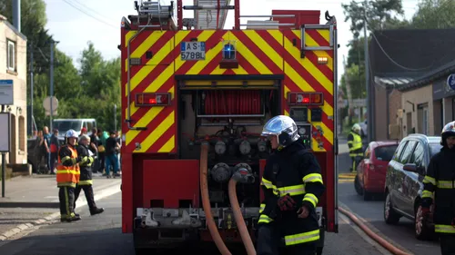 Un incendie en plein centre et en plein après-midi ce dimanche à...