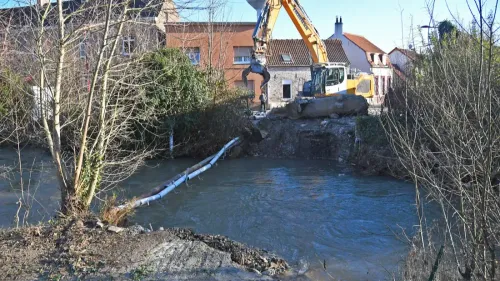 Arques : prévu pour le mois de juin, le chantier du nouveau pont...