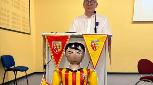 Une bonne retraite à M. Ducrocq, directeur de Saint-Pierre, à Calais