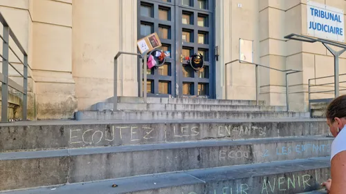 Dunkerque : le "respectomètre", trois couleurs pour aider les...
