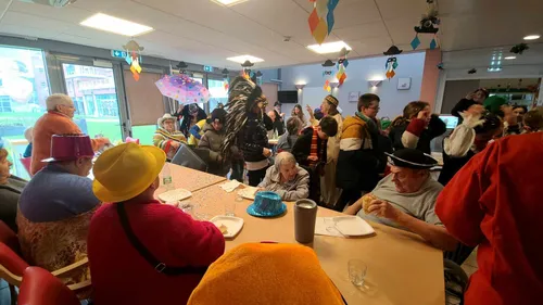 Boulogne: le carnaval s'est invité dans les EHPAD pour Mardi Gras