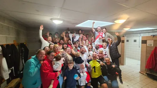 Le quatrième tour de la Coupe de France de foot, la reprise de la...