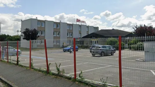 Calais : un homme menace de mettre le feu à l'hôtel Ibis