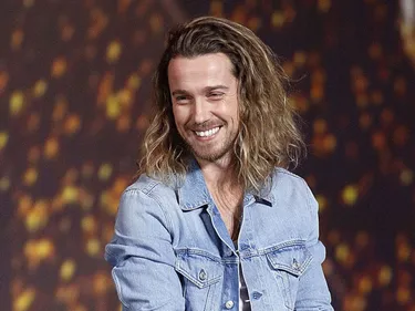 Julien Doré et son fils annoncent une nouvelle tournée « pestacle »