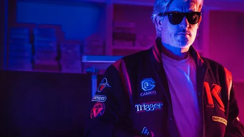 Le DJ Kavinsky retrouvé mort à son domicile parisien