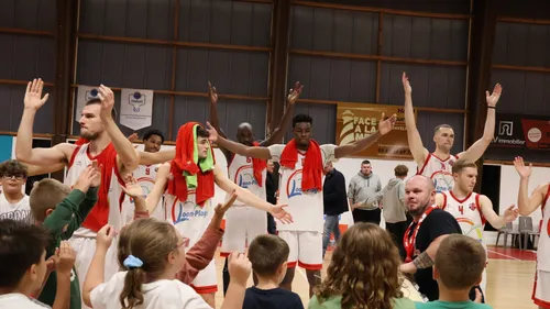 Basket, foot, et le début des championnats en hockey et en rink......