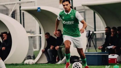 Foot : Maedine Makhloufi, un joueur moderne à Dunkerque