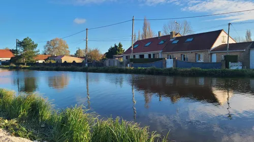 Inondations: les sinistrés épuisés psychologiquement, la solidarité...