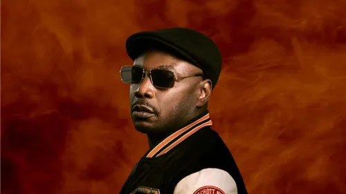 MC Solaar de retour avec un nouvel album. Découvrez un premier titre.