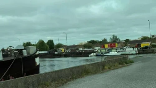 Dunkerque : Un nouvel incendie dans une péniche sur le site de...